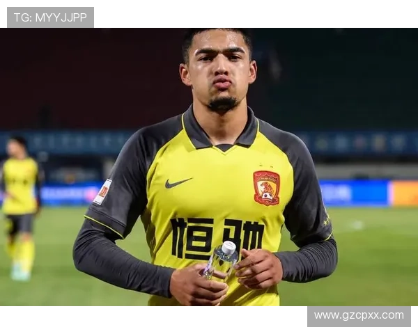 中超外援铁闸愿入籍为国足效力 与蒋光太联手打造坚固防线 中超外援铁闸愿入籍为国足效力 与蒋光太联手打造坚固防线